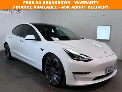 Used Tesla Model 3 Performance 461 kW (627 HP) 2021 White Sedan
