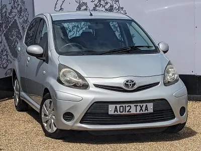 Used Toyota Aygo 68 HP (50 kW) 2012 Silver Hatchback