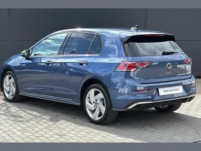 Second-hand VW Golf VIII GTE 272 CP (200 kW) 2025 Albastru Hatchback