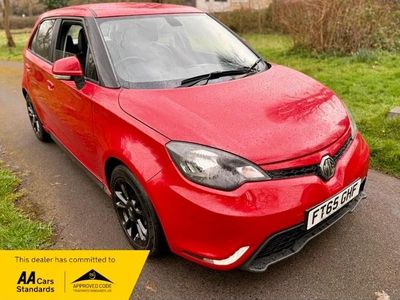 Usado MG MG3 106 HP (77 kW) 2015 Vermelho Citadino