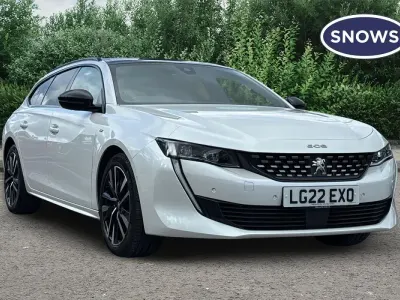 Used Peugeot 508 GT 131 HP (96 kW) 2022 White Hatchback