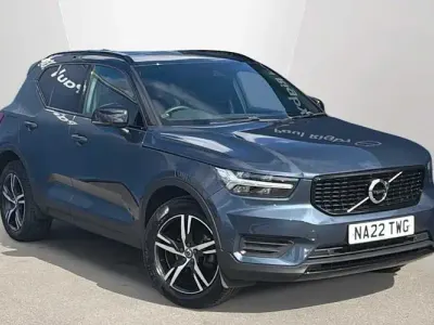 Used Volvo XC40 R-Design 163 HP (119 kW) 2021 SUV