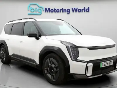 Usado Kia EV9 GT-Line S 283 kW (385 HP) 2025 Branco SUV