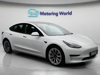 Usado Tesla Model 3 RWD 177 kW (241 HP) 2022 Sedan