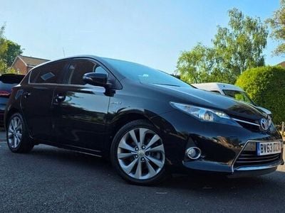 Toyota Auris Hybrid