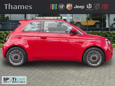 Used Fiat 500e Red 85 kW (116 HP) 2023 Red Hatchback