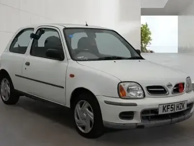 Begagnad Nissan Micra S 54 HK (39 kW) 2001 Vit Halvkombi