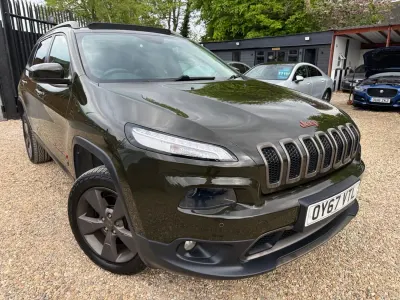 Usado Jeep Cherokee 200 HP (147 kW) 2017 Verde SUV
