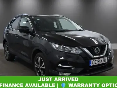 Used Nissan Qashqai N-Connecta 140 HP (102 kW) 2019 Black SUV