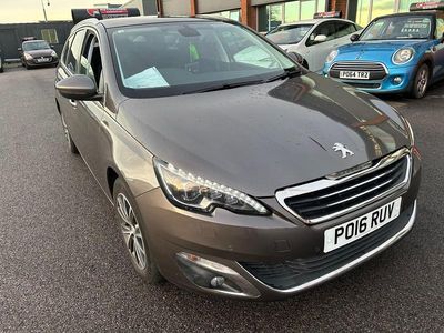Usado Peugeot 308 145 HP (106 kW) 2026 Castanho Carrinha