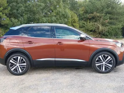 Used Peugeot 3008 GT 175 HP (128 kW) 2018 Yellow SUV