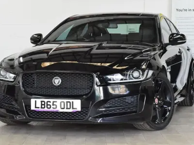 Used Jaguar XE R-Sport 180 HP (132 kW) 2016 Black Sedan