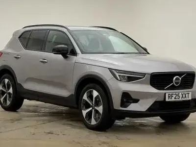 Used Volvo XC40 Plus 194 HP (142 kW) 2025 Silver SUV