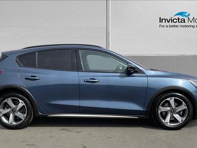 Used Ford Focus Active 125 HP (91 kW) 2020 Blue Hatchback