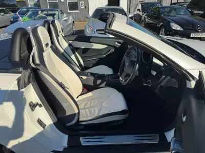 Usado Mercedes SLK200 2009 Branco Cabrios