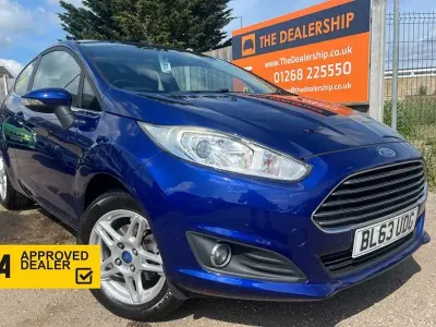 Used Ford Fiesta Zetec 82 HP (60 kW) 2014 Blue Hatchback