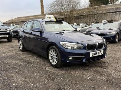 Used BMW 118 Comfort Edition 150 HP (110 kW) 2019 Blue Hatchback