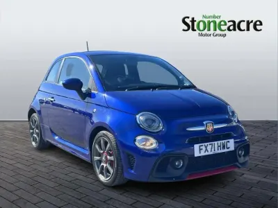 Begagnad Abarth 595 144 HK (105 kW) 2021 Blå Halvkombi