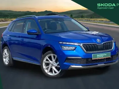 Used Skoda Kamiq SE L Executive 147 HP (108 kW) 2022 Race blue metallic SUV