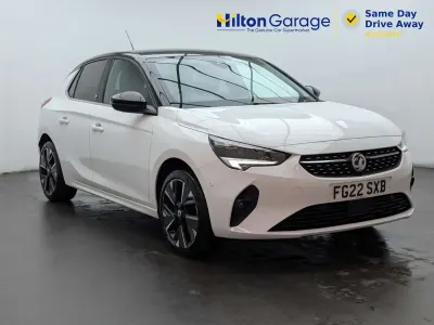 Used Vauxhall Corsa-e Elite 100 kW (136 HP) 2022 White Hatchback