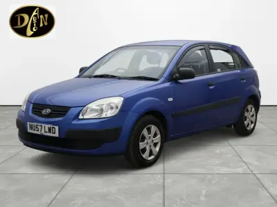 Used Kia Rio 97 HP (71 kW) 2007 Blue Hatchback