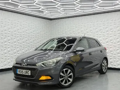 Used Hyundai i20 SE 84 HP (61 kW) 2015 Grey Hatchback