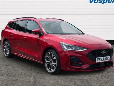 Used Ford Focus ST-Line X 153 HP (112 kW) 2023 Red Estate