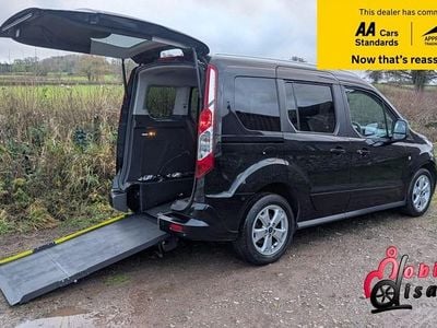 Used Ford Tourneo Connect Titanium 100 HP (73 kW) 2018 Black MPV