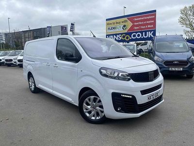 Usado Fiat Scudo Business 143 HP (105 kW) 2023 Branco Van