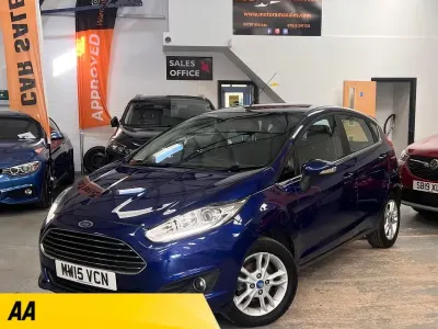 Used Ford Fiesta Zetec 78 HP (57 kW) 2015 Blue Hatchback