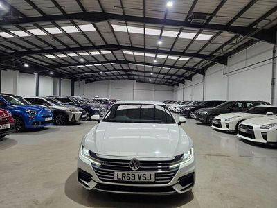Used VW Arteon R-line 190 HP (139 kW) 2019 White Hatchback