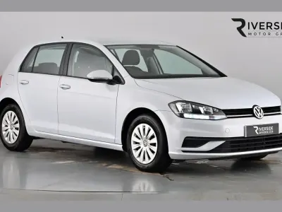 Used VW Golf VII S 123 HP (90 kW) 2018 Silver Hatchback