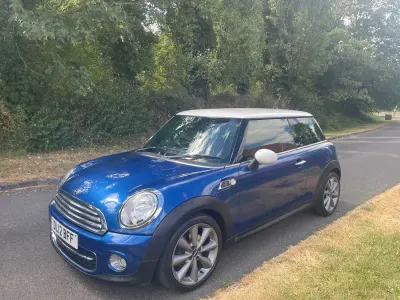 Used Mini Cooper D Hatch 112 HP (82 kW) 2012 Blue Hatchback