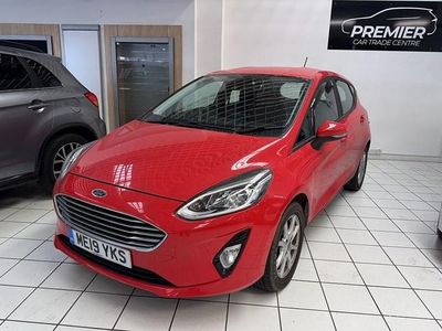Used Ford Fiesta Zetec 100 HP (73 kW) 2019 Red Hatchback