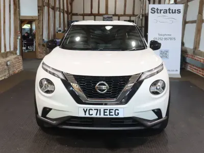 Used Nissan Juke Tekna 2021 White SUV
