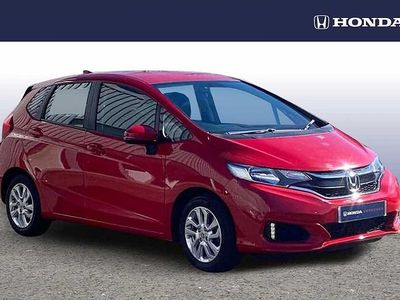 Used Honda Jazz SE 102 HP (75 kW) 2019 Rallye red Hatchback