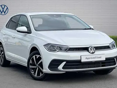 Used VW Polo Match 95 HP (69 kW) 2025 White Hatchback