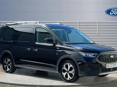 Used Ford Tourneo