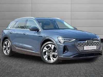 Used Audi Q8 e-tron Sport 250 kW (340 HP) 2023 Blue SUV
