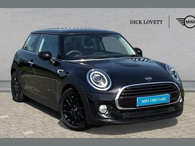 Used Mini Cooper Classic 134 HP (98 kW) 2019 Black Hatchback