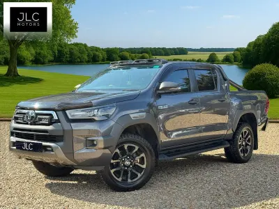Used Toyota HiLux 204 HP (150 kW) 2023 Grey Pickup