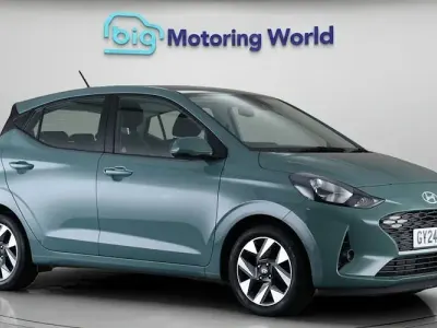 Used Hyundai i10 Advanced 67 HP (49 kW) 2024 Green Hatchback