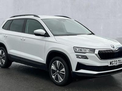Metallic moon white Used 2024 Skoda Karoq SE Drive SUV | £21,780 (Fair price)