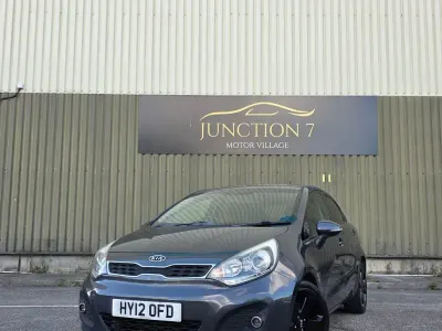 Used Kia Rio 109 HP (80 kW) 2012 Grey Hatchback