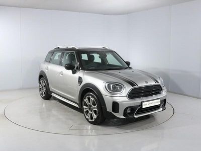 Używany Mini Cooper Countryman Exclusive 134 KM (98 kW) 2023 Srebrny SUV