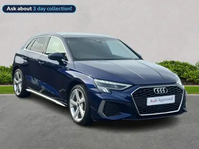 Usado Audi A3 S-Line 190 HP (139 kW) 2023 Azul Sedan