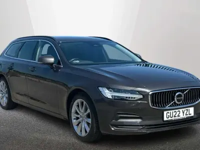 Used Volvo V90 Momentum 194 HP (142 kW) 2022 Grey Estate
