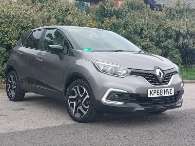Begagnad Renault Captur Iconic 90 HK (66 kW) 2018 Grå SUV