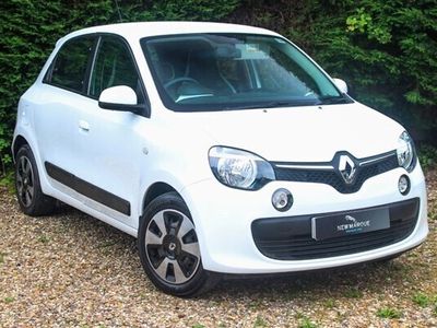 used Renault Twingo 1.0 PLAY SCE 5d 70 BHP **FULL SERVICE HISTORY** £20 TAX
