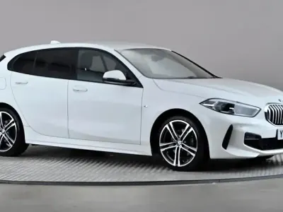 Used BMW 118 M Sport 140 HP (102 kW) 2020 White Hatchback